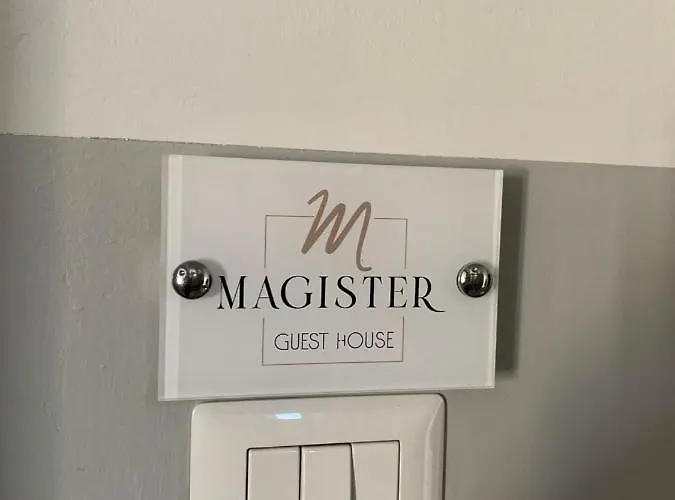 Апартаменти Magister Помпеї