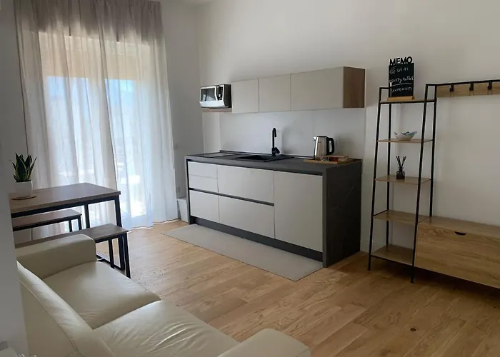 Magister Apartment *